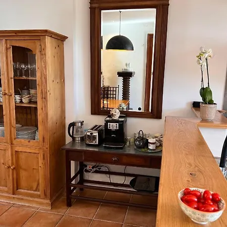 Les Baroudeurs De Jean Bed and Breakfast Saint-Jean-de-Barrou